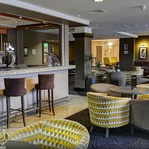https://best-western-cresta-court-hotel.hotelsin-chester.com